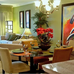 Tropic Winds Aparthotel