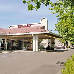 Ramada By Wyndham Airport Hotel Portland